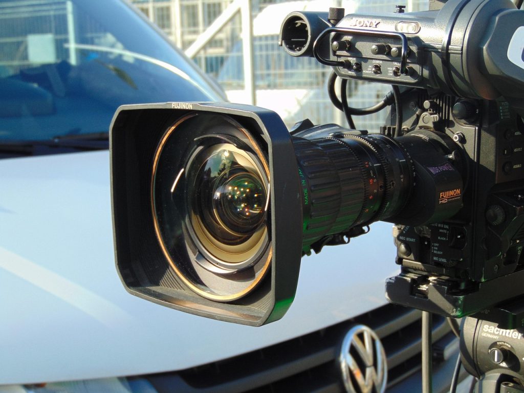 broadcast 2931039 1280